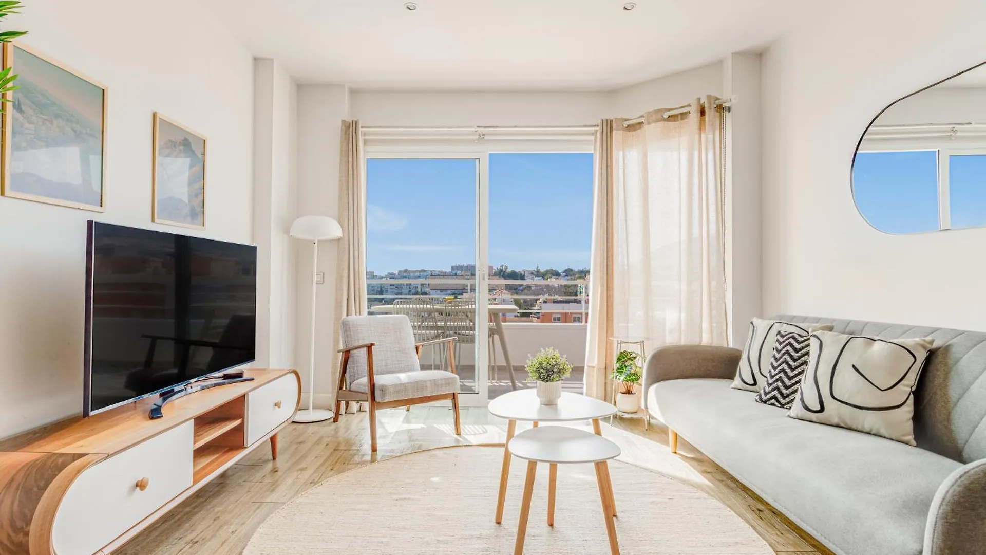 Torremolinos & Terrace Views By Ele Apartments