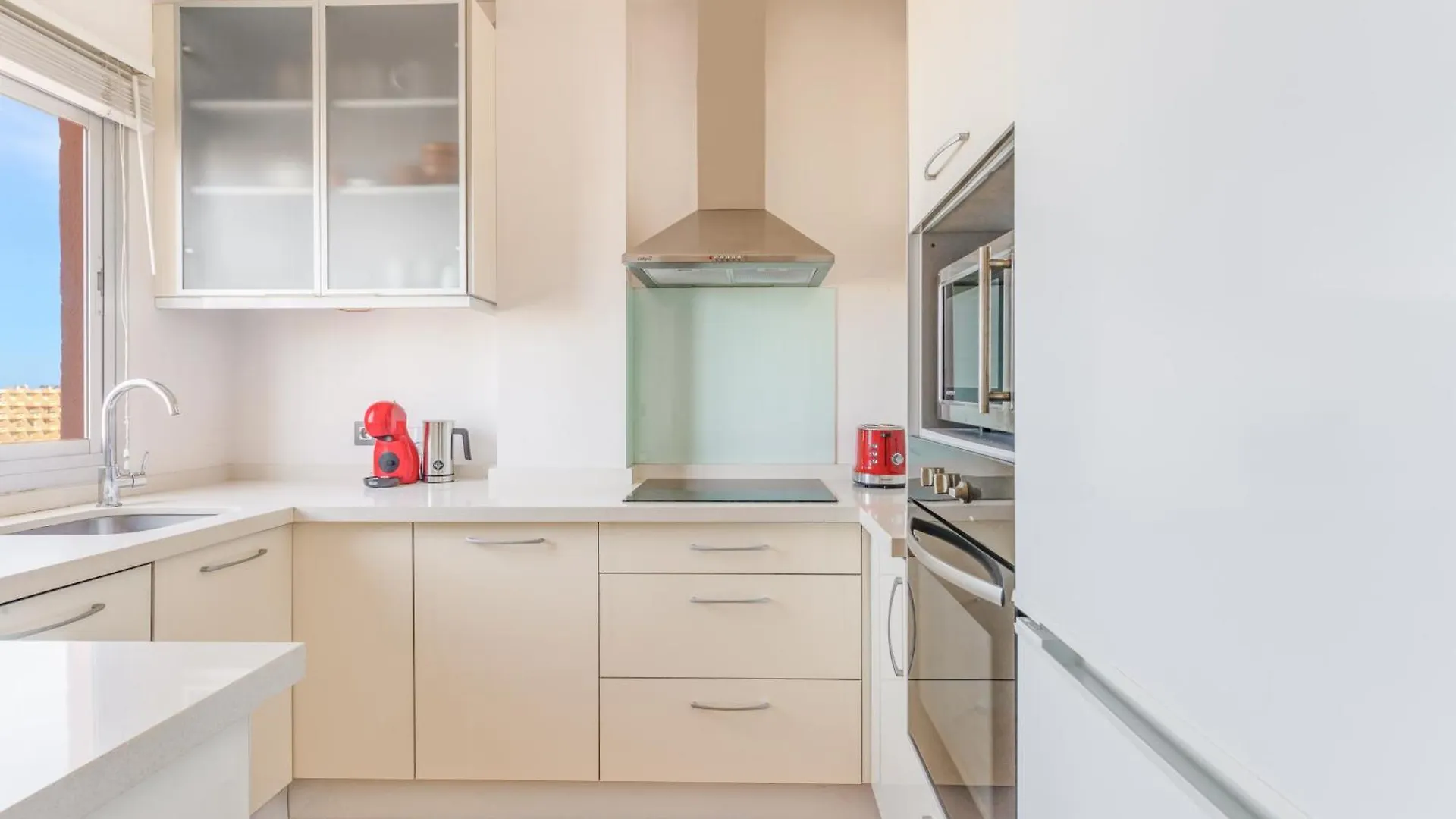 Torremolinos & Terrace Views By Ele Apartments