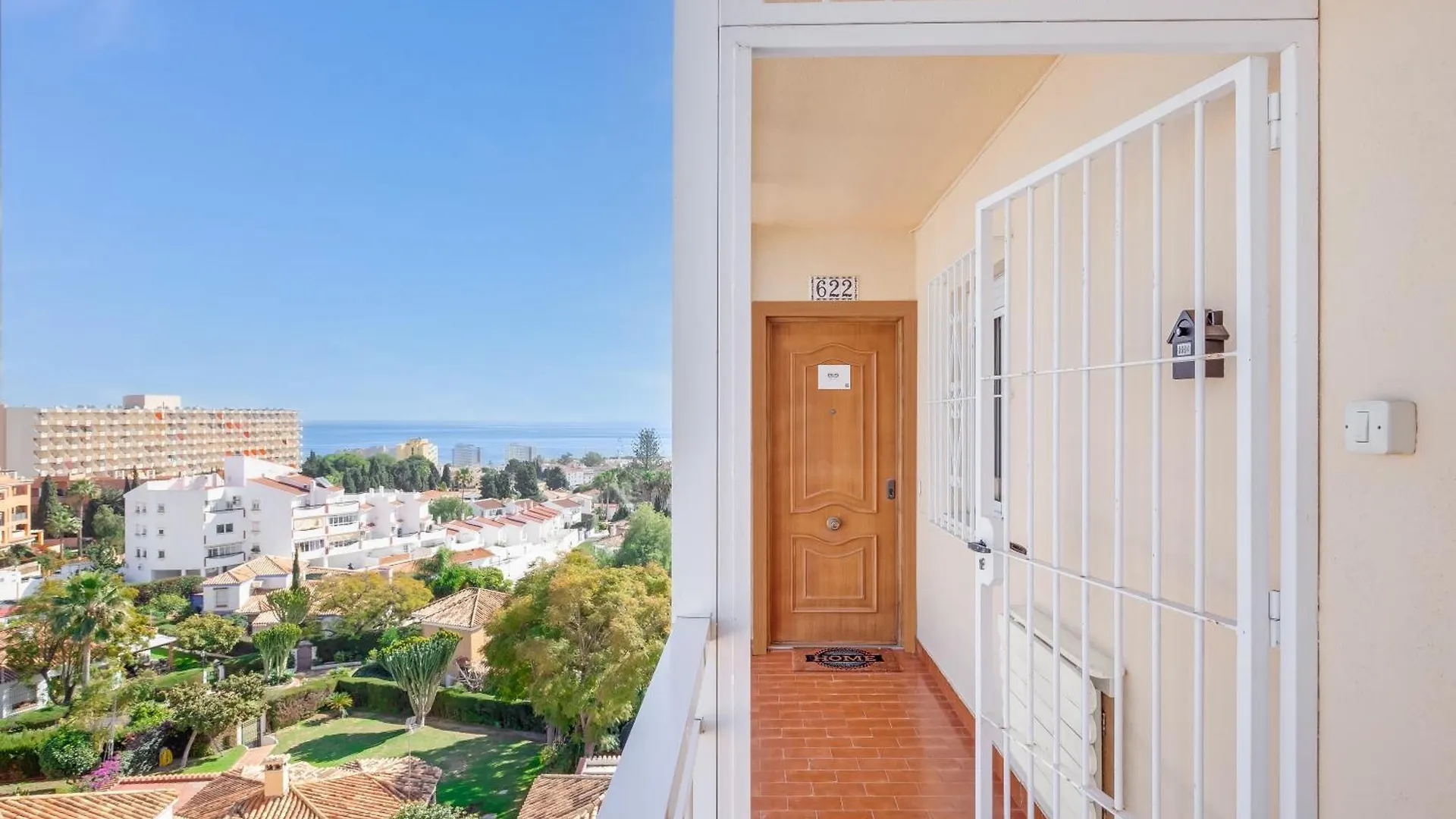 Torremolinos & Terrace Views By Ele Apartments